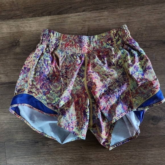 lululemon athletica Pants - Lululemon Seawheeze Hotty Hot Short-  Limited Edition